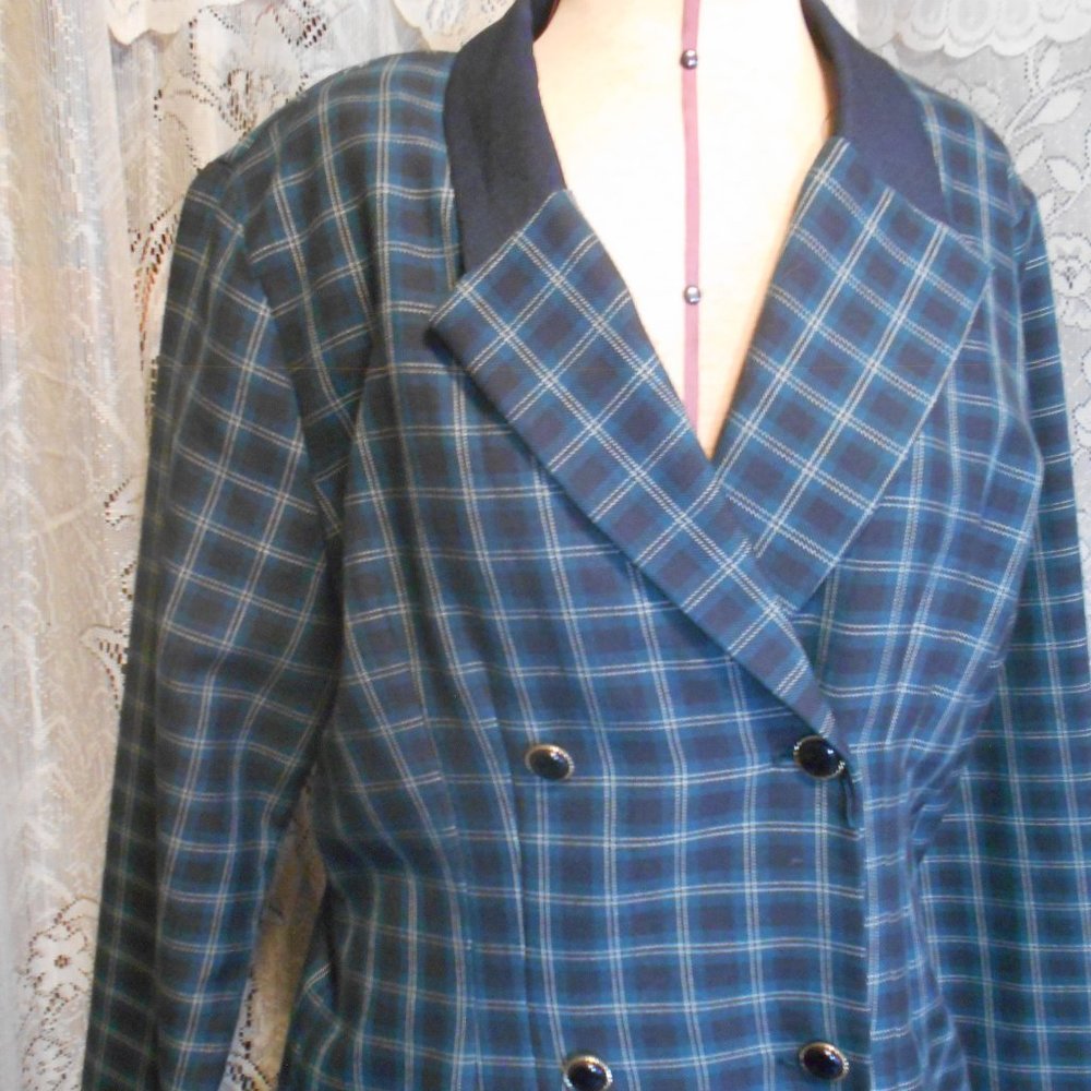 Vintage 90's Long Sleeve Double-Breasted V-neck, Stylish Coat Dress Plaid Green